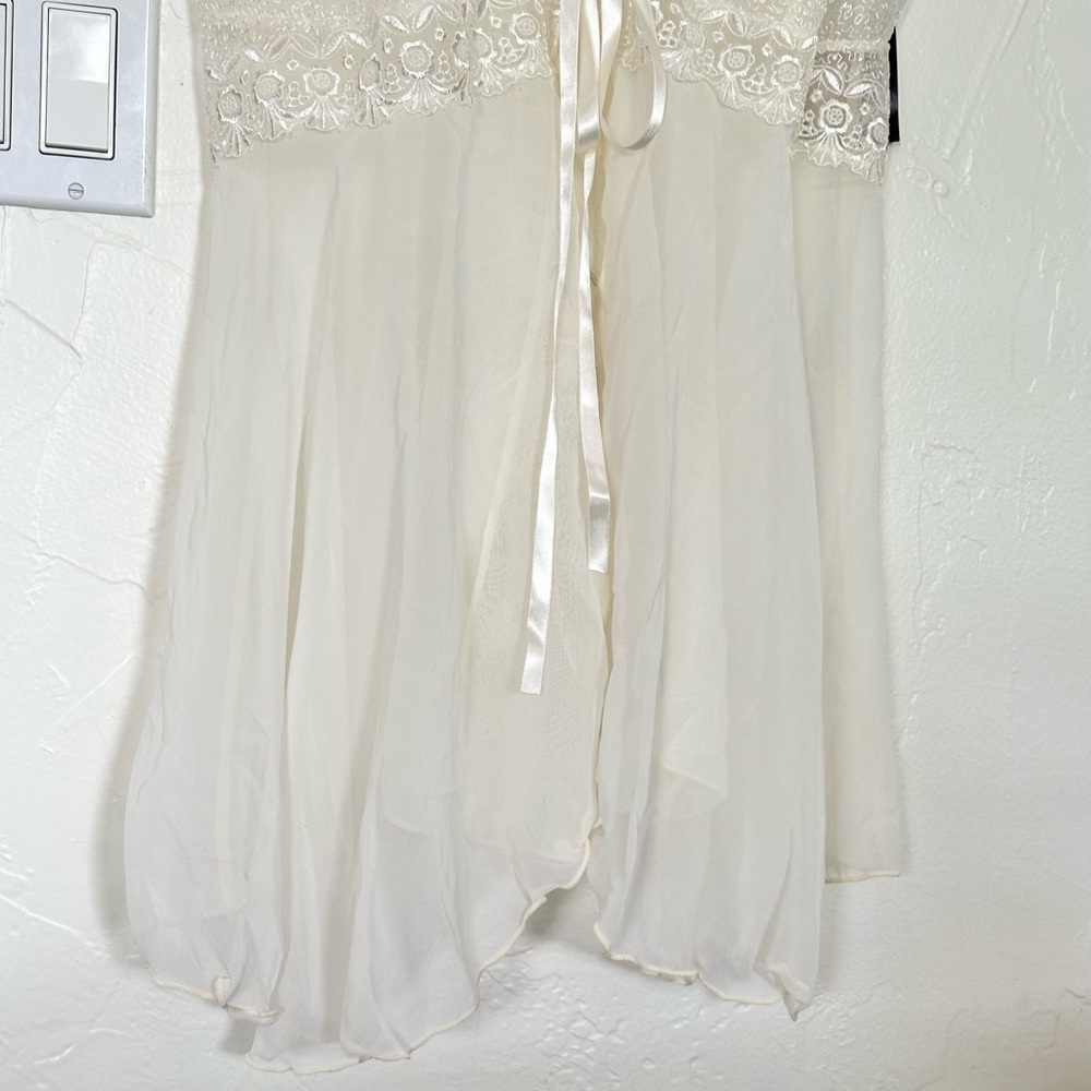 Authentic Original Vintage Style Cream Lace Chemise - Picture 4 of 10